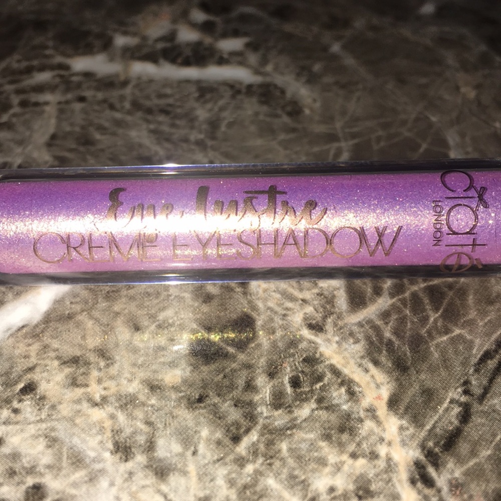 Creme eyeshadow